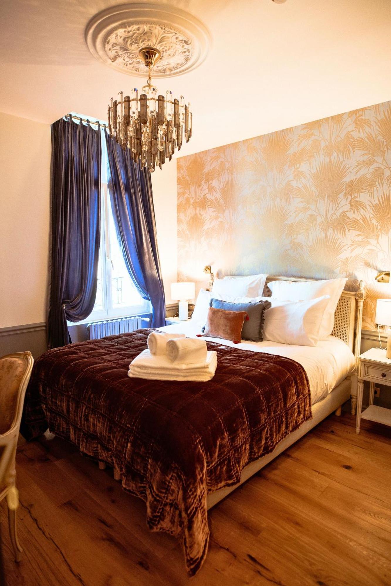 Villa Victoria Hotel Et Spa Ouistreham Zewnętrze zdjęcie