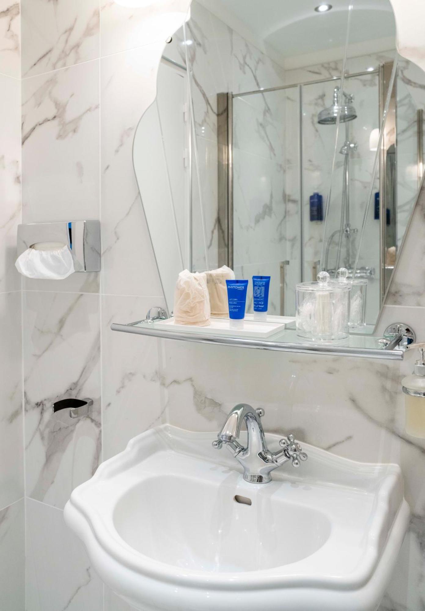 Villa Victoria Hotel Et Spa Ouistreham Zewnętrze zdjęcie